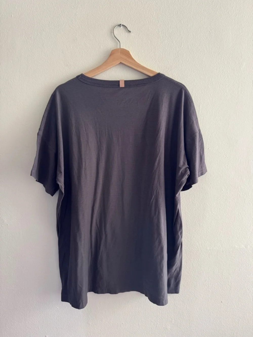 Lunya every body tshirt grey striped XS-M pocket - Picture 7 of 8